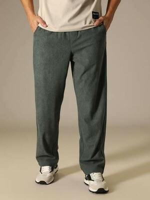 Banana Club - Up To 66% Off on Men's Trousers 
