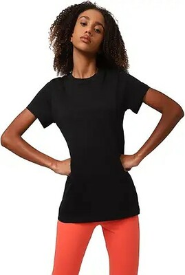 Min. 70% Off On Reebok Clothing.