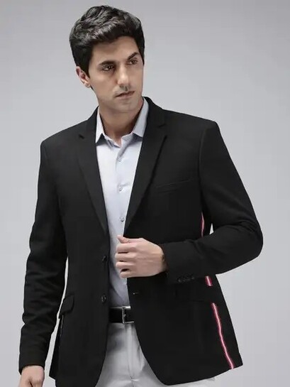 Upto 70% Off On Park Avenue Blazer