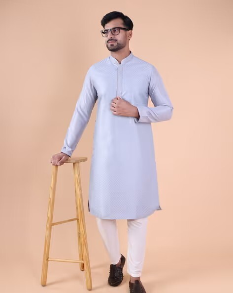 Aurik - Up To 60% Off on Men's Kurta Sets