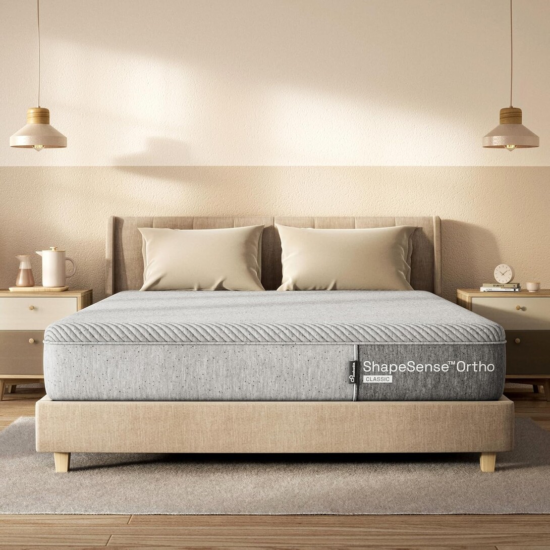 46% off on - Wakefit ShapeSense Orthopedic Classic Memory Foam Mattress  - Rs. 7818