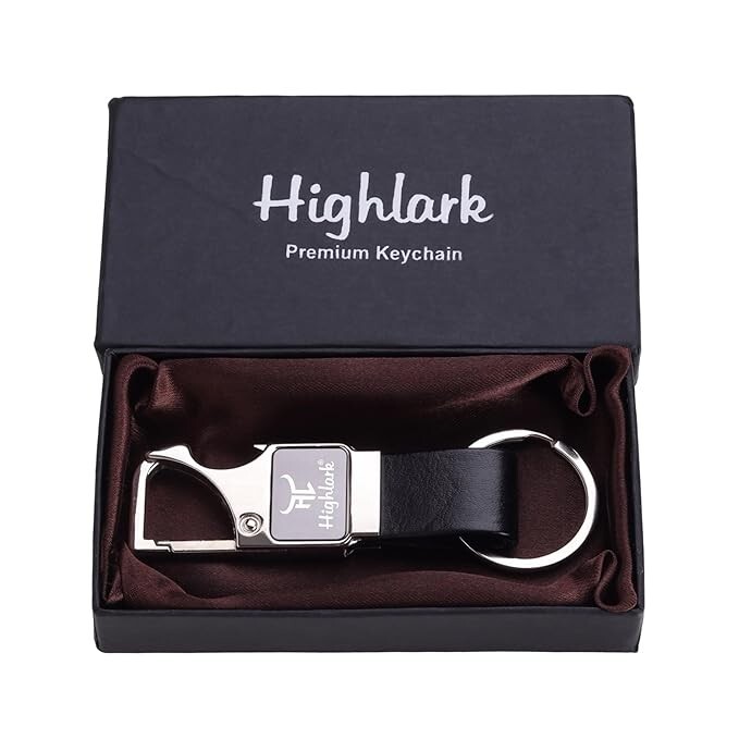 Bazaar : Luxury Metal & Leather Keychain – Flat 99.5% OFF