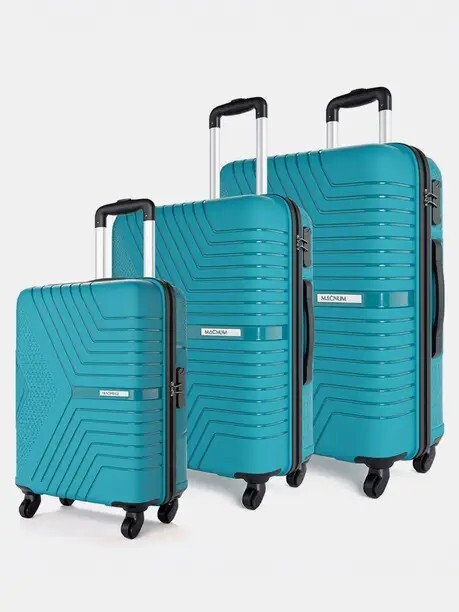 Safari Magnum Hard Body Set of 3 Luggage Up-to 86% Discount.