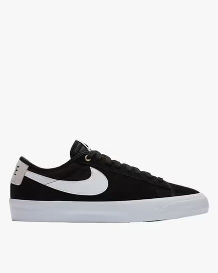 Nike - Up To 60% Off on Men Sneakers 