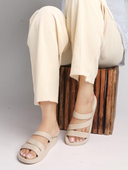 Upto 70% Off On Carlton London Footwear