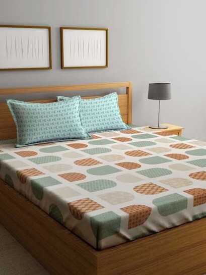 Upto 90% off on Myntra Elegant Homes Bedsheets starts at ₹332