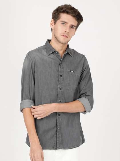 Up to 80% Off on Lee Clothing 