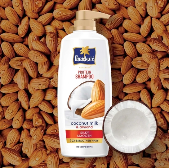 Parachute Advansed Silky Smooth Protein Shampoo Up to 2X Smoother Hair Coconut Milk & Almond (650 ml)