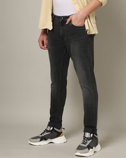 Upto 85% Off On Jack & Jones Clothing