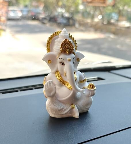 Shri Ganesha Idol for Car Dashboard (White) [50% Coupon]