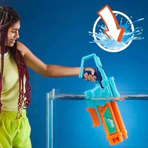 Nerf Super Soaker Instant Dunk-Fill Water Gun for Outdoor Games & Festivals