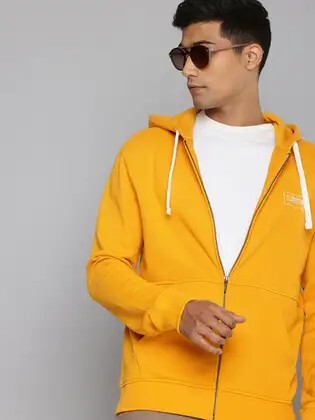 Upto 70% Off on Levis Sweatshirts 