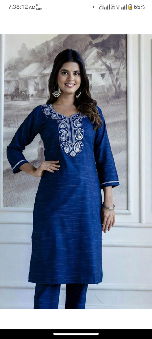 Women Embroidered Kurta