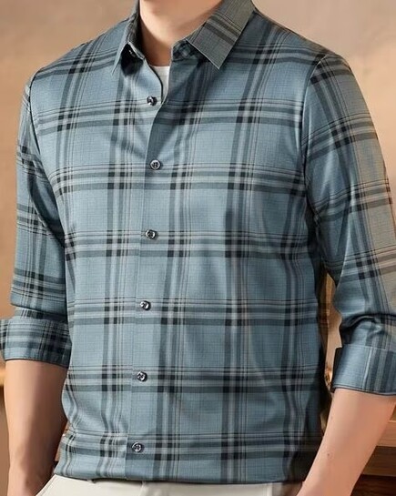Men Checked Regular Fit Shirt with Spread Collar