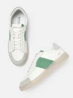 Woodland Shoes Upto 75% off 