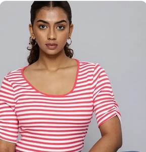 Levis Women's Clothing upto 65% off starting From Rs.431 @ Myntra