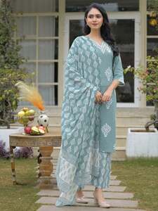Skylee Blue Cotton Regular Fit Printed Kurta Set