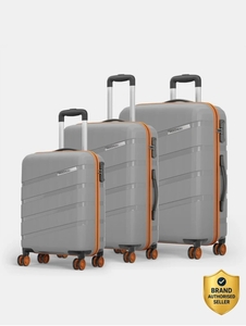 Magnum by Safari Hard Body Set of 3 Luggage 8 Wheels - Magnum Evolix 3P 4W